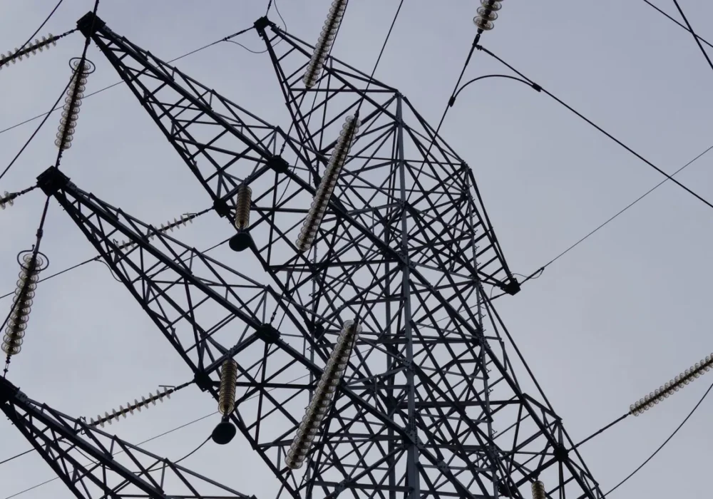 keyword research untuk judul artikel industrial power transmission maintenance